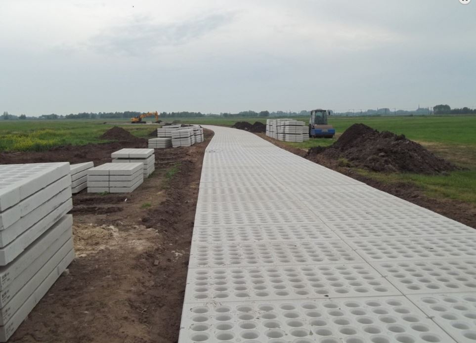 Concrete grass paver - photos 2
